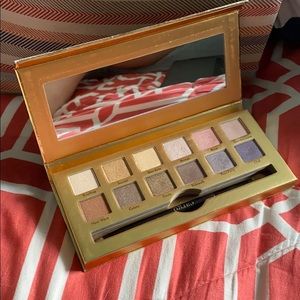 Cargo Summer In The City eyeshadow palette